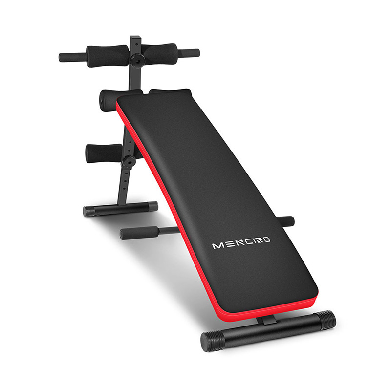 Ergonomická lavička v čiernej farbe